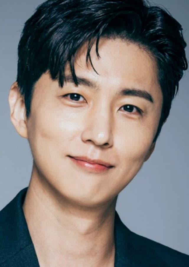 Shin Dong-wook