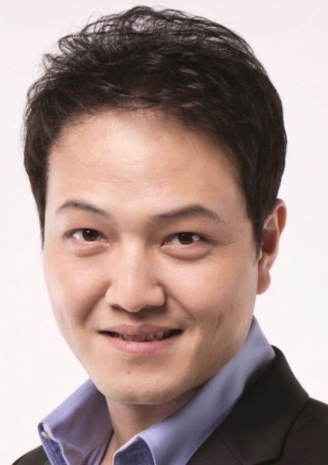Jung Woong-in